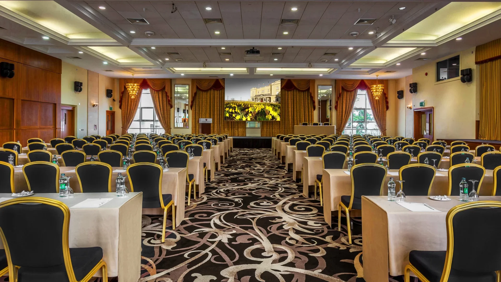 classroom style black chairs2