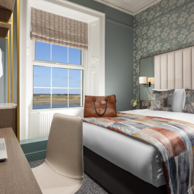 Phoenix Double with Sea View