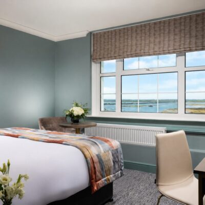 Phoenix Double with Sea View