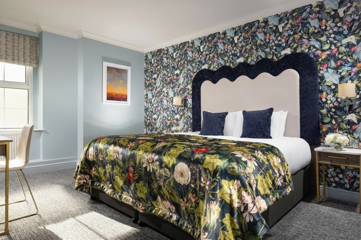 Junior Suite Bedroom